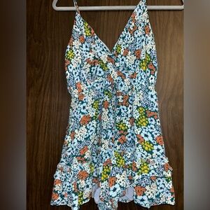 Ila Ila Small Buckle brand floral romper